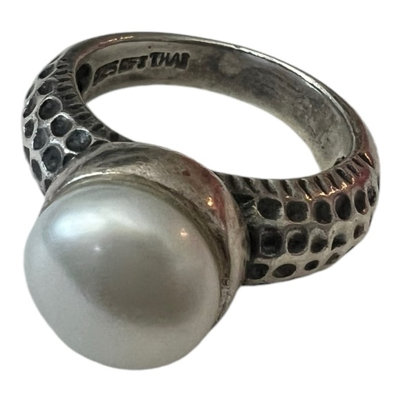 Sterling Silver Pearl Ring Signed Size 6.5 - Picture 2 of 4